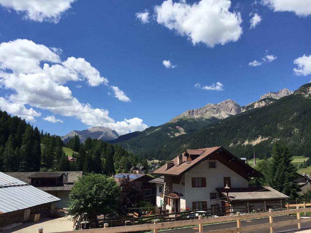 Casa Chris By Ama Val Di Fassa Apartment Поца ди Фаса Екстериор снимка